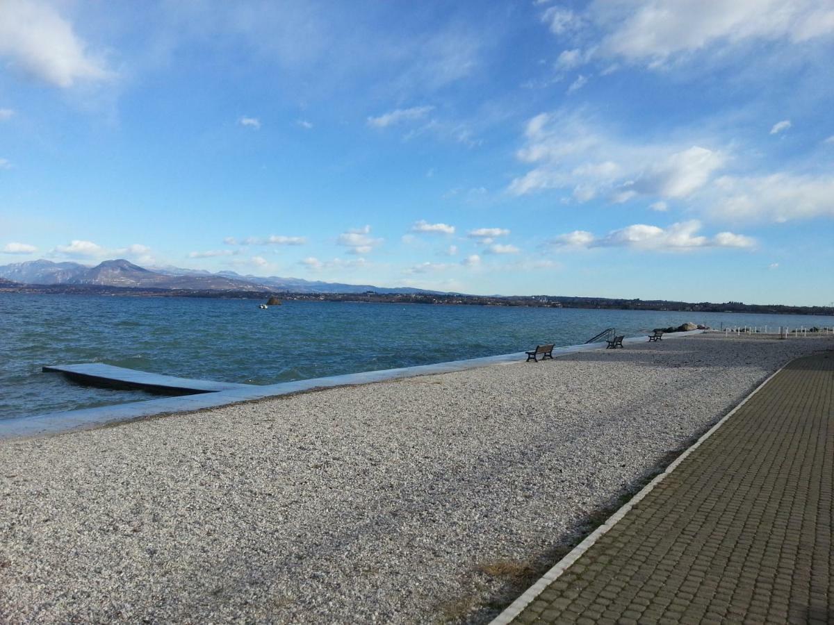 Peschiera Appartamenti Vacanze 페스키에라델가르다 외부 사진